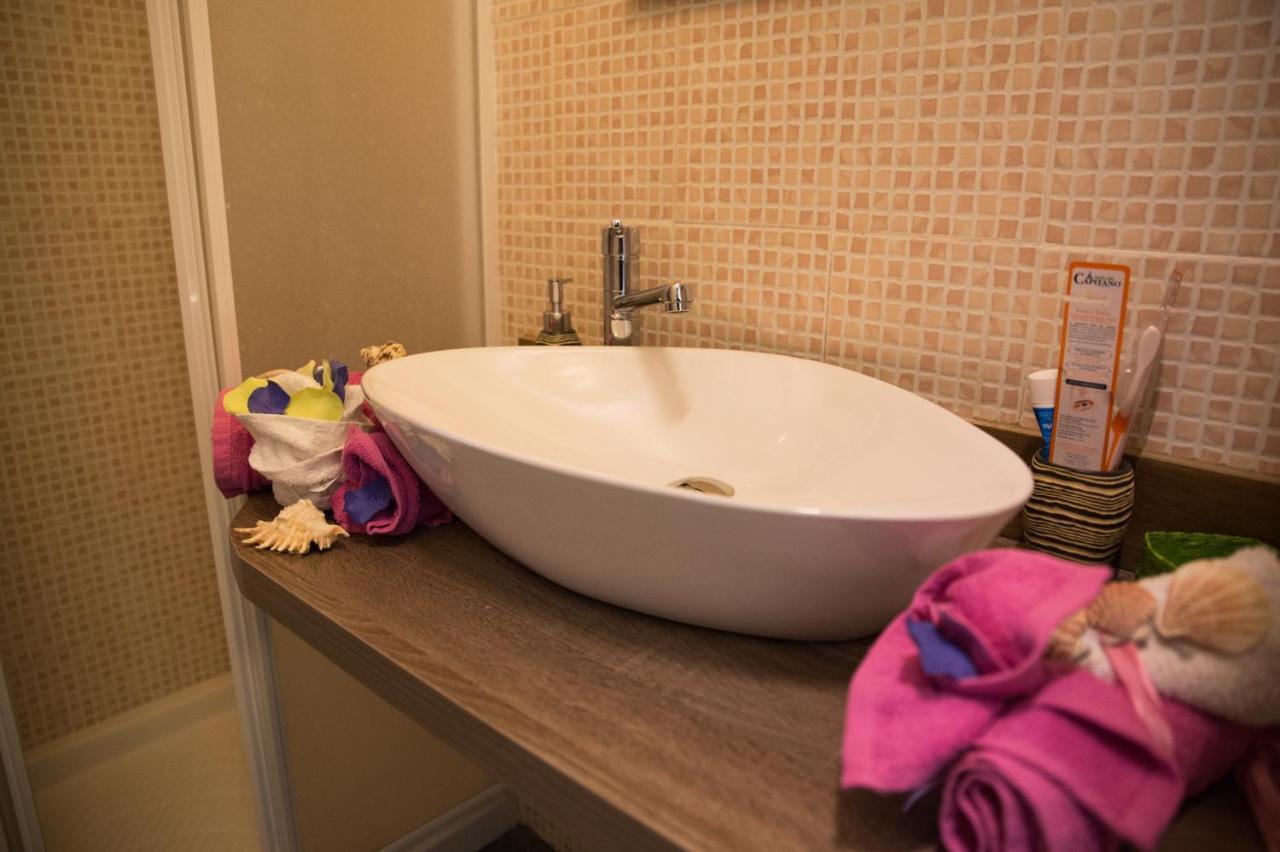 Acqua Azzurra Bed & Breakfast Алгеро Екстериор снимка